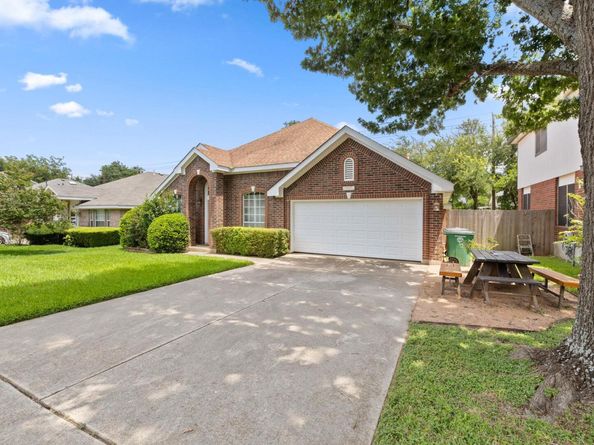 12901 Partridge Bend DR, Austin TX 78729