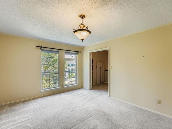 8104 East CT, Austin TX 78759