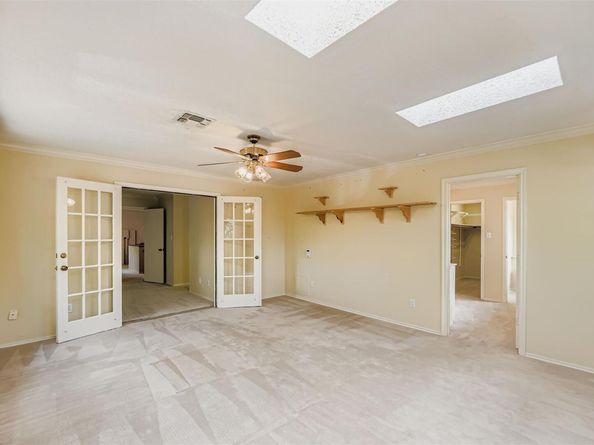 8104 East CT, Austin TX 78759