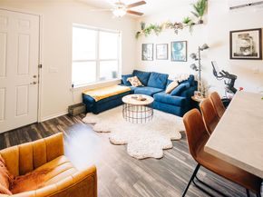 8601 W Gate BLVD 4103, Austin TX 78745