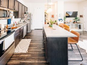 8601 W Gate BLVD 4103, Austin TX 78745