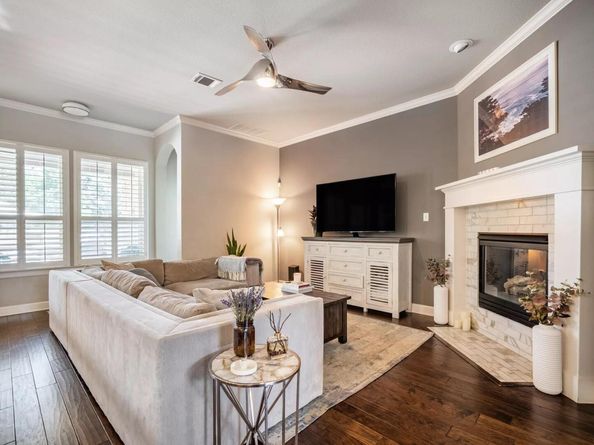 11612 Sierra Nevada, Austin TX 78759