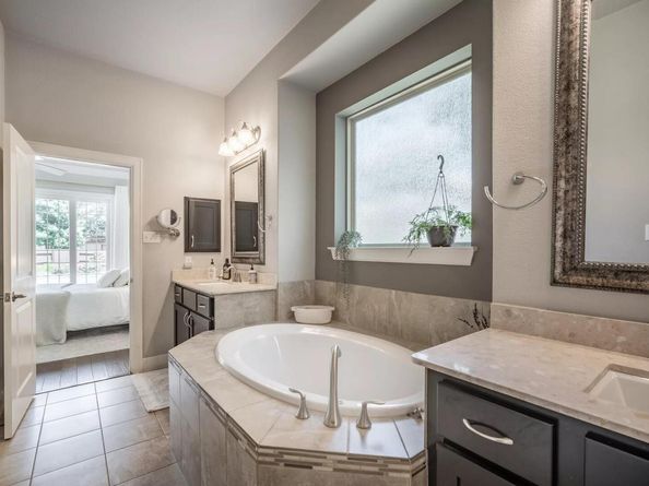 11612 Sierra Nevada, Austin TX 78759