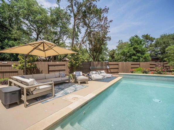 11612 Sierra Nevada, Austin TX 78759