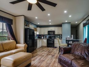 7106 Cowpoke TRL, Lago Vista TX 78645