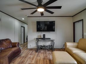 7106 Cowpoke TRL, Lago Vista TX 78645