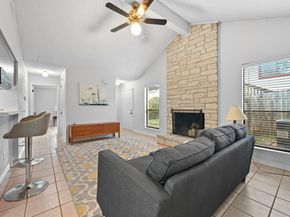 275 Mooring CIR A, Lakeway TX 78734