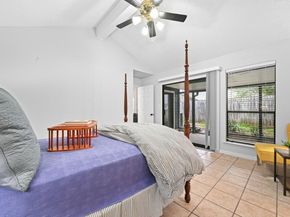 275 Mooring CIR A, Lakeway TX 78734