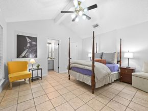 275 Mooring CIR A, Lakeway TX 78734