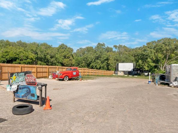 1900 Cedar Ave, Austin TX 78722