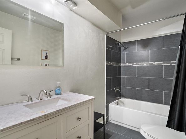 2503 Parker LN A & B, Austin TX 78741
