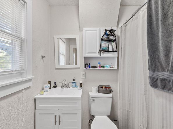 1202 E 29th ST, Austin TX 78722