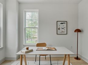 2209 Woodland Ave 201, Austin TX 78741