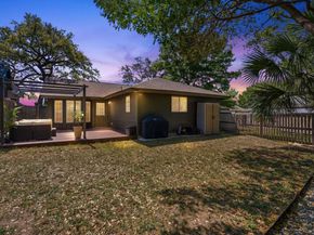 805 Nile ST, Austin TX 78702