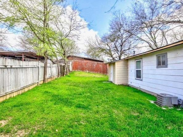 1428 Webberville RD, Austin TX 78721