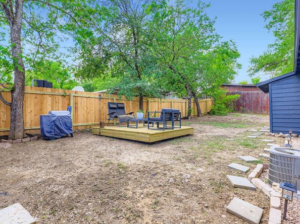 1428 Webberville RD, Austin TX 78721