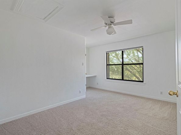 8401 Longview RD, Austin TX 78745