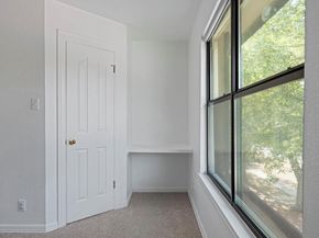 8401 Longview RD, Austin TX 78745