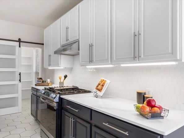 11216 Jockey Bluff DR, Austin TX 78748