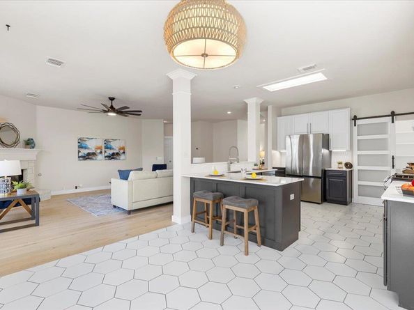 11216 Jockey Bluff DR, Austin TX 78748