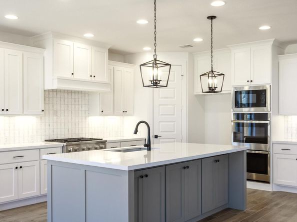 213 Maton WAY, Liberty Hill TX 78642