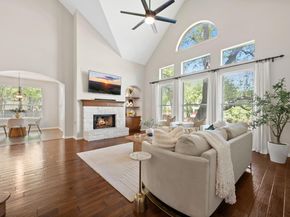 2320 Via Cordova CT, Austin TX 78732