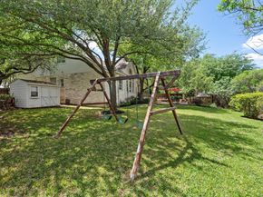 2320 Via Cordova CT, Austin TX 78732