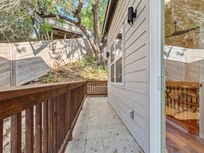 2712 Oak Springs DR A, Austin TX 78702