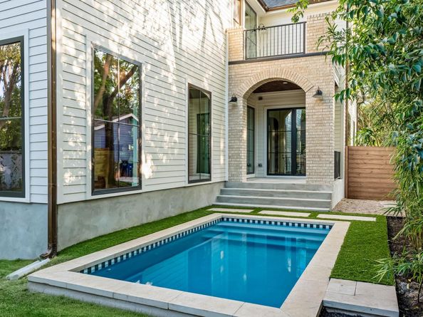 404 W 55th 1/2 ST, Austin TX 78751