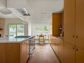 10102 Warrington CV, Austin TX 78753