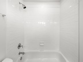 2200 Dickson DR 112, Austin TX 78704