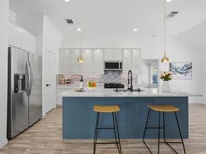 204 Newport Landing PL, Round Rock TX 78665