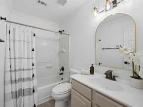 204 Newport Landing PL, Round Rock TX 78665