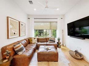 410 W Alpine RD 7, Austin TX 78704