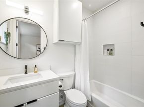 410 W Alpine RD 7, Austin TX 78704