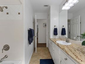 2406 Elmglen DR, Austin TX 78704