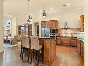 724 Stonewall Ridge LN, Austin TX 78746