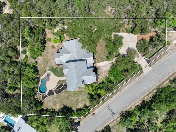 724 Stonewall Ridge LN, Austin TX 78746