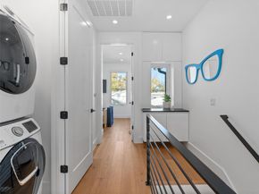 512 Sacramento DR A, Austin TX 78704