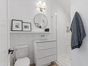 512 Sacramento DR A, Austin TX 78704