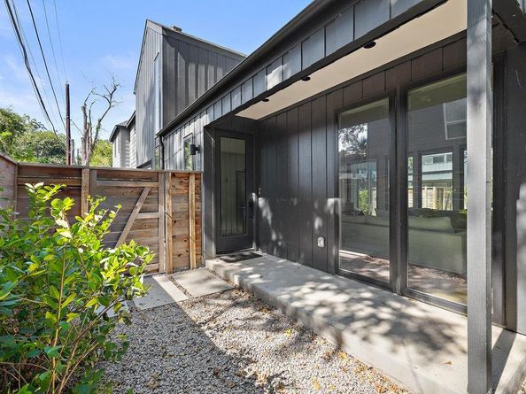 1913 Canterbury ST 2, Austin TX 78702