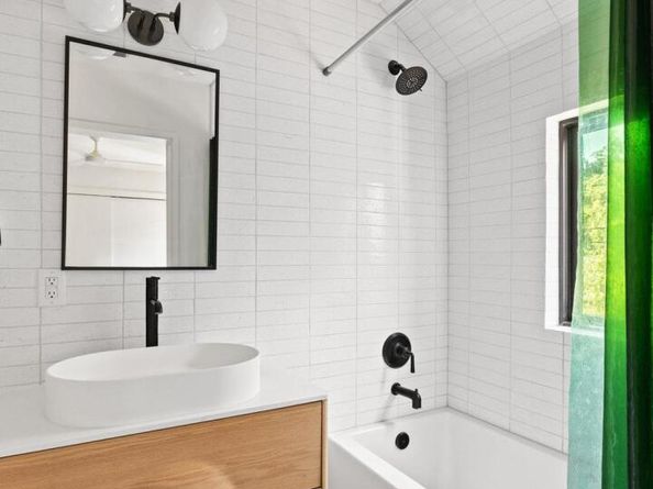 1913 Canterbury ST 2, Austin TX 78702