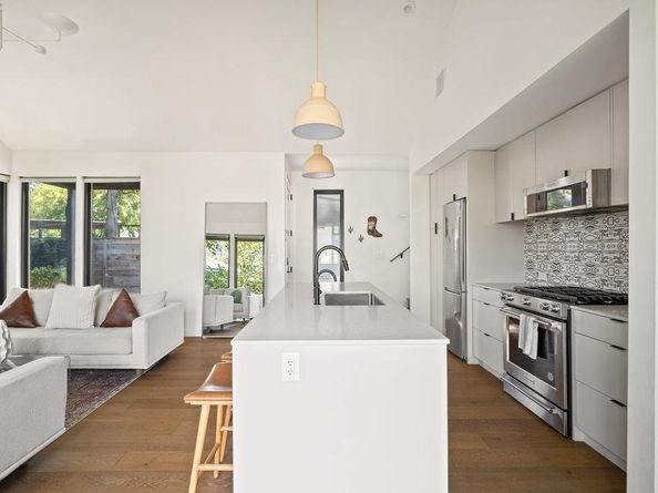 1913 Canterbury ST 2, Austin TX 78702