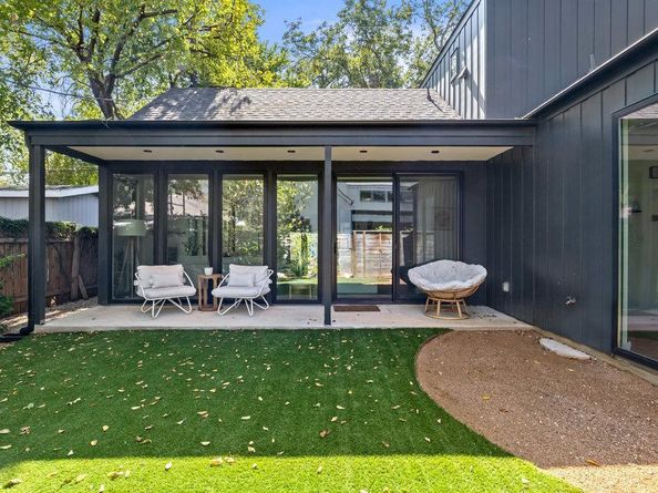 1913 Canterbury ST 2, Austin TX 78702