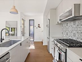 1913 Canterbury ST 2, Austin TX 78702