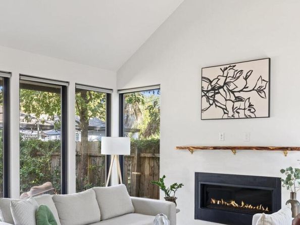 1913 Canterbury ST 2, Austin TX 78702