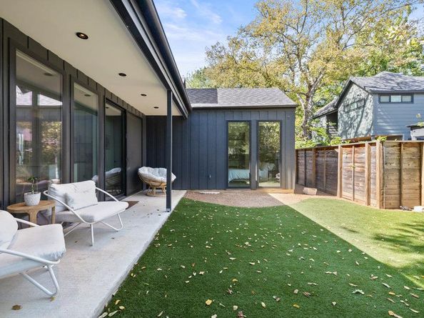 1913 Canterbury ST 2, Austin TX 78702