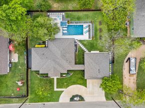 1614 S College ST, Georgetown TX 78626
