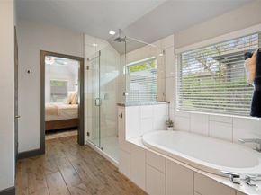 1614 S College ST, Georgetown TX 78626