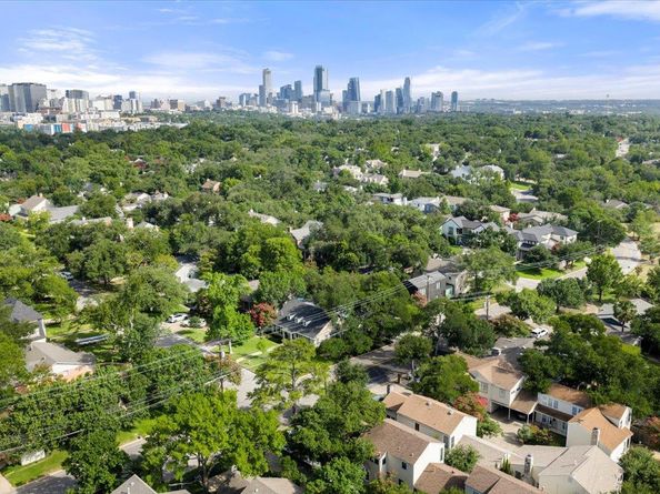 2616 Jefferson ST A, Austin TX 78703